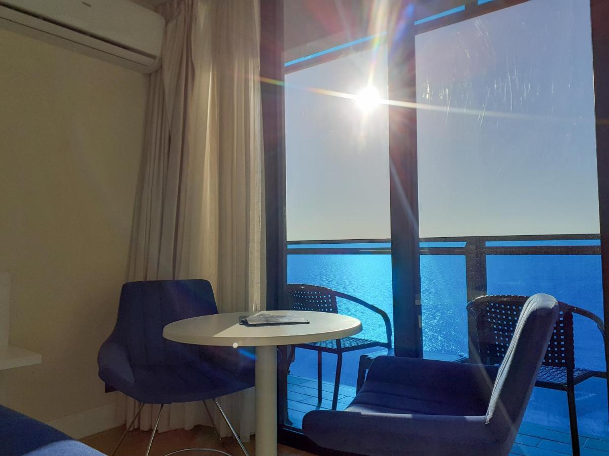 الشقق الفندقية باتوميفي  Only Front Sea View, No Side View, Wonderful Panorama, High Floor, Location Guarantee المظهر الخارجي الصورة